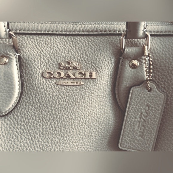 NWT ! Coach Cream Satchel with Gold Hardware. Big capacity BRAND NEW - Picture 6 of 10